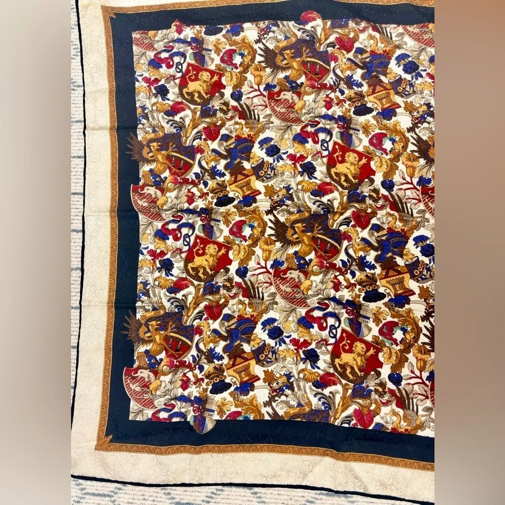 JOY FORTE Vintage 80’s 100% Silk Heraldic Crest Lion Coat Arms Multicolor Scarf